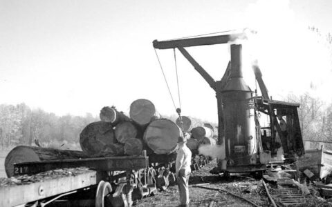 A 7 X10 steam donkey engine in Independence, 1957